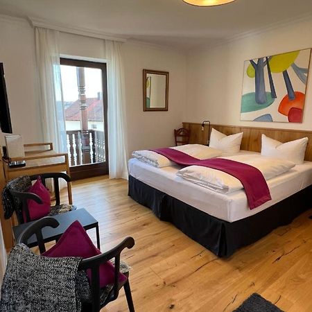 Aparthotel Parsberg Lferstl エクステリア 写真