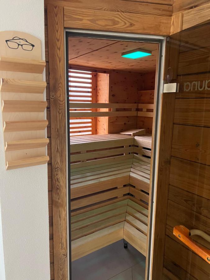 Aparthotel Parsberg Lferstl エクステリア 写真