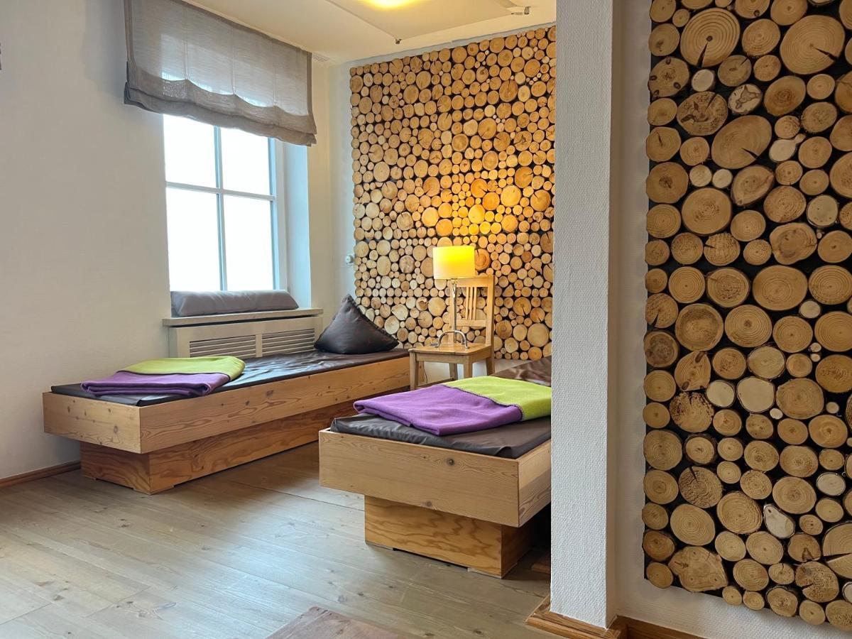 Aparthotel Parsberg Lferstl エクステリア 写真