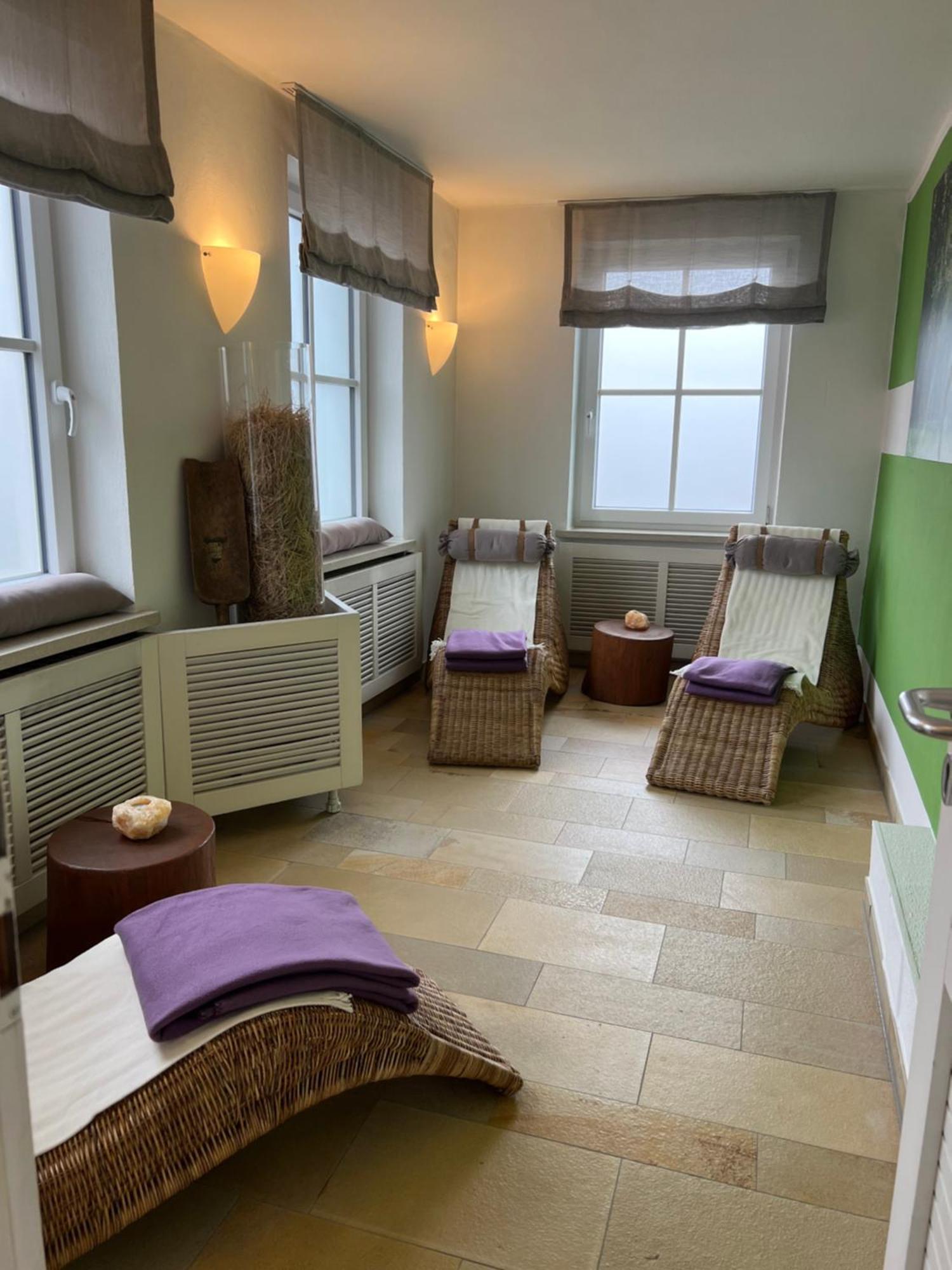 Aparthotel Parsberg Lferstl エクステリア 写真